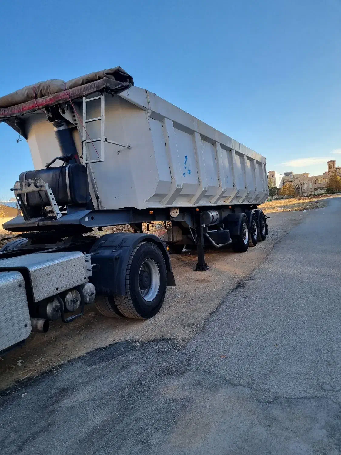 کمپرس سه محور طرح مارال|خودرو سنگین|تهران, سازمان آب|دیوار