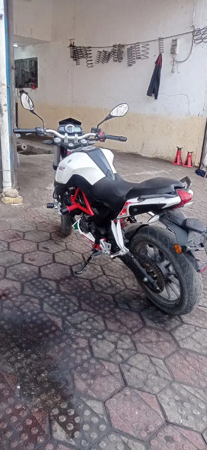 بنلی ۲۵۰مدل ۹۷|موتورسیکلت|شال, |دیوار