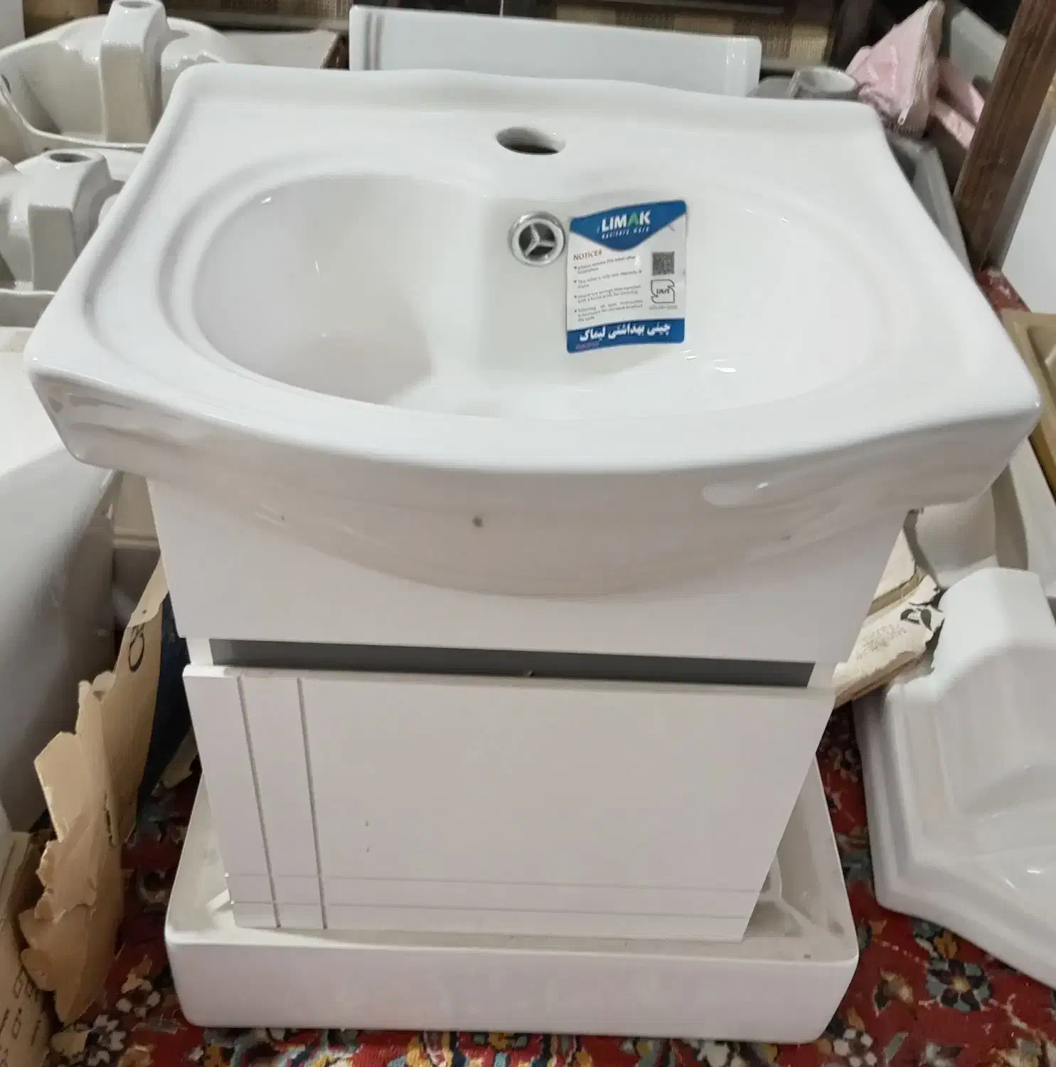 روشویی، توالت فرنگی، توالت ایرانی|لوازم سرویس بهداشتی|فلاورجان, |دیوار