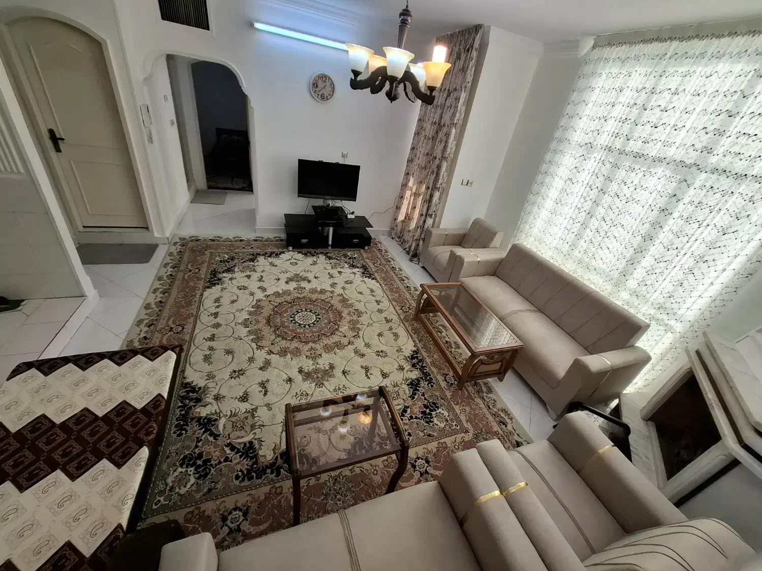 آپارتمان دوخوابه تمیز و دربست فقط یک تومن|اجارهٔ کوتاه‌مدت آپارتمان و سوئیت|مشهد, فرهنگیان (شهرک غرب)|دیوار