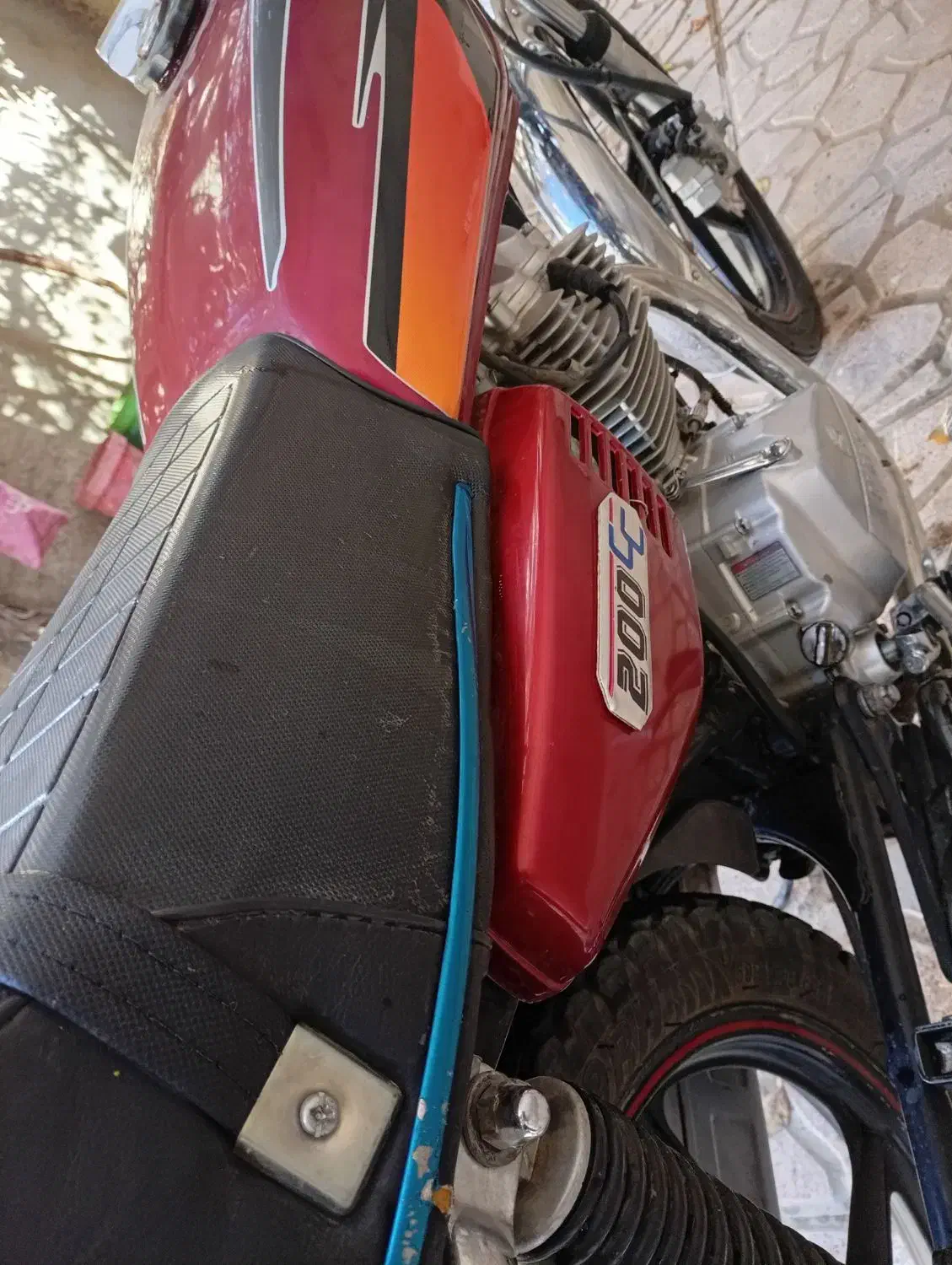 موتور سیکلت|موتورسیکلت|تربت جام, میان جام|دیوار