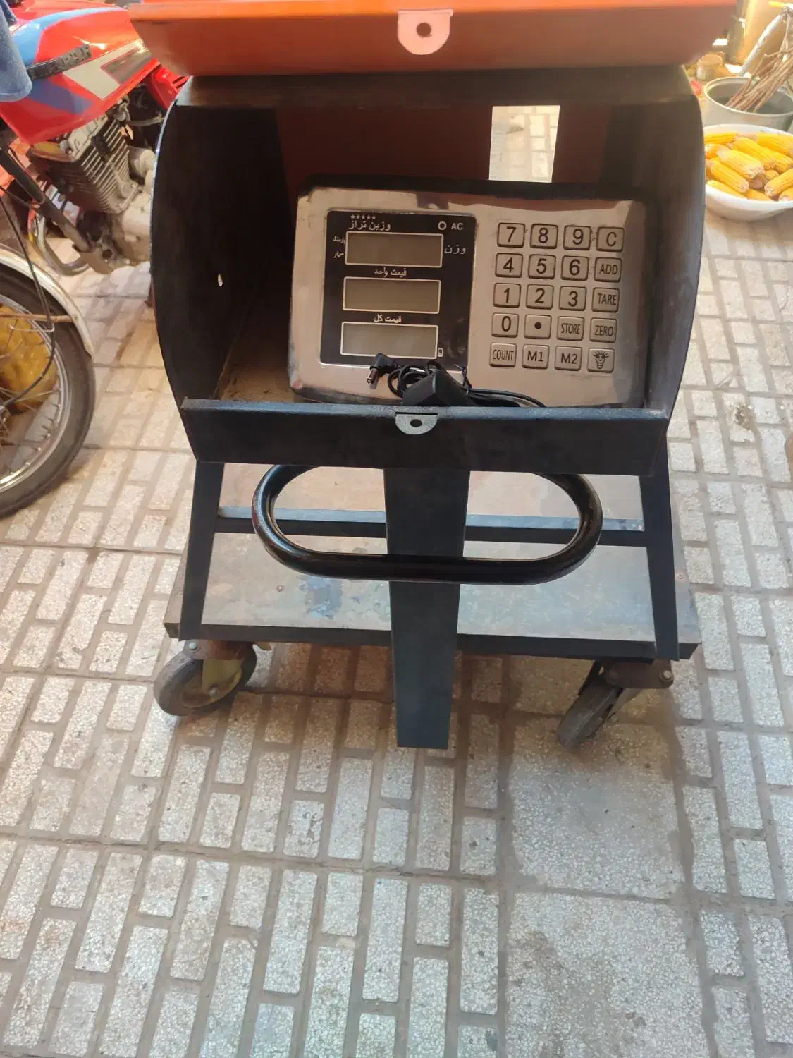 باسکول ۷۰۰کیلویی|فروشگاه و مغازه|سبزوار, همت|دیوار