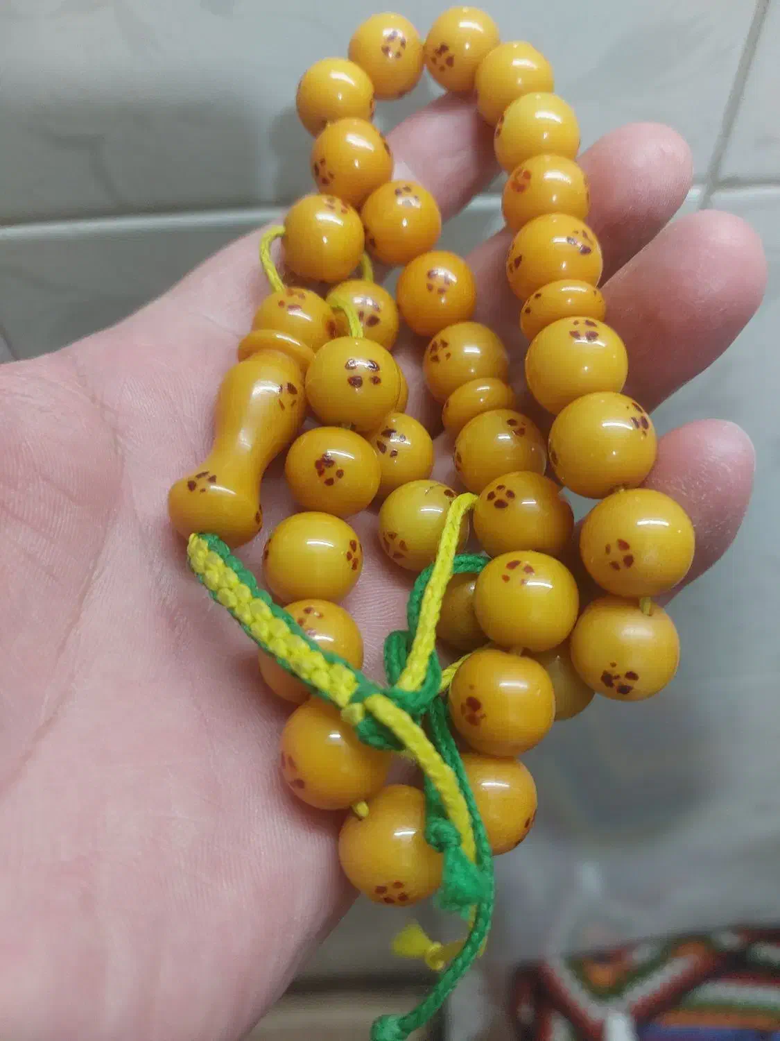 تسبیح سندلوس|کلکسیون اشیاء عتیقه|قم, محمد آباد|دیوار