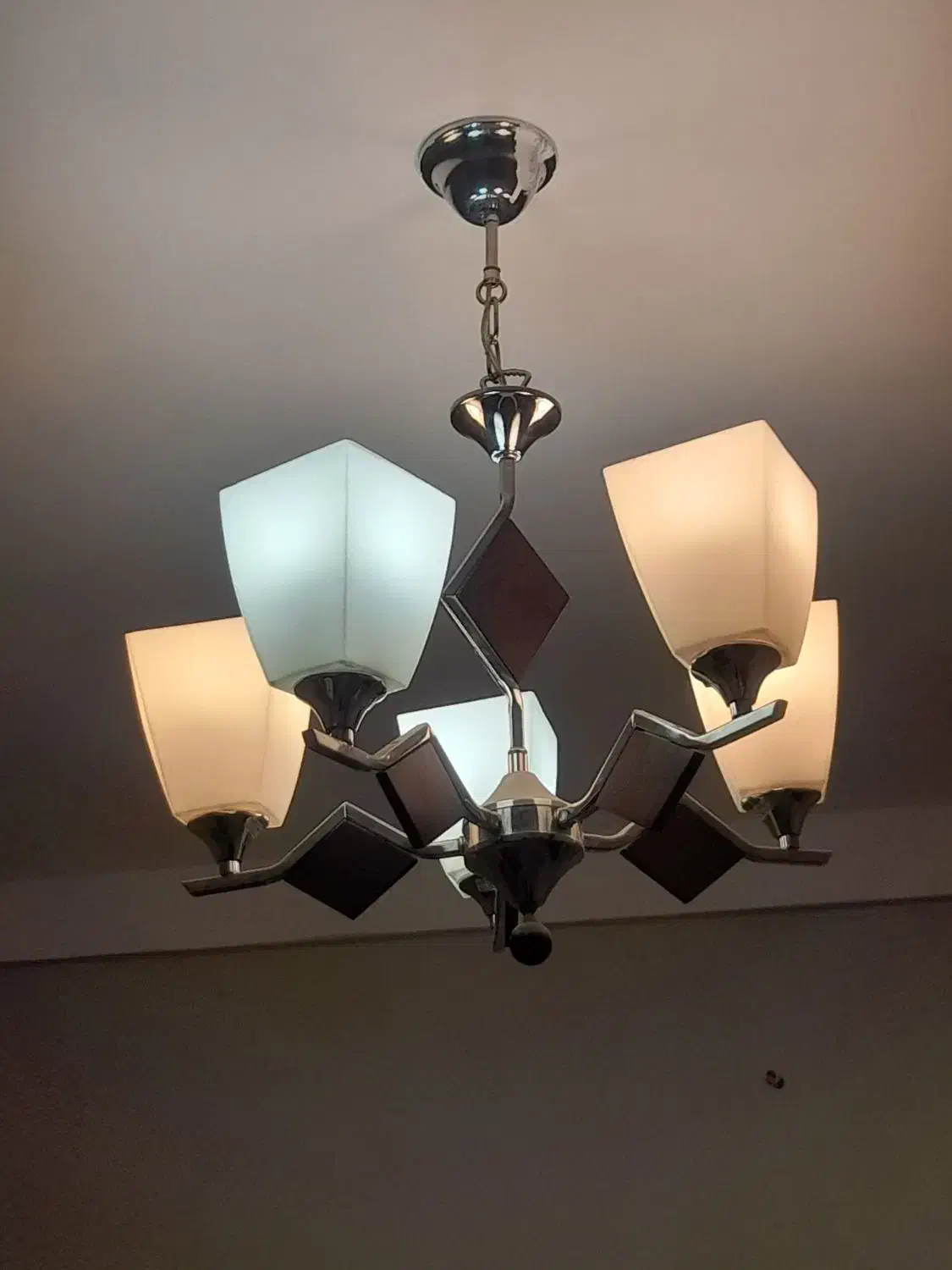 لوستر|لوستر و چراغ آویز|سنندج, |دیوار