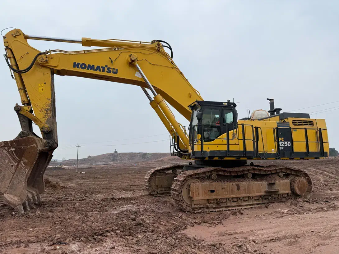 بیل pc1250-8r کوماتسو مدل ۲۰۱۹ با ضمانت کارمحضری|خودرو سنگین|کرمان, |دیوار