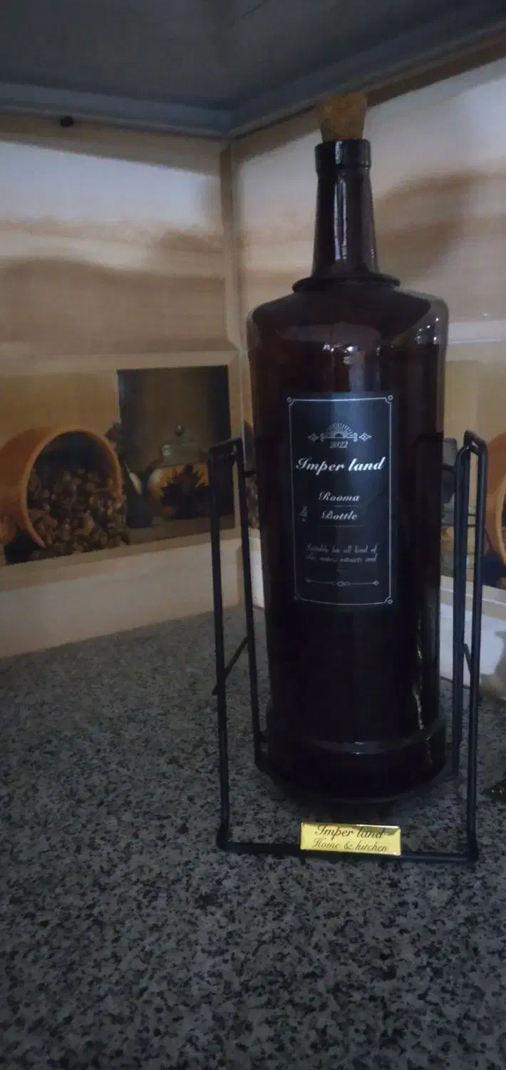 بطری بزرگ آب|ظروف نگهدارنده، پلاستیکی، یکبارمصرف|کوهدشت, |دیوار