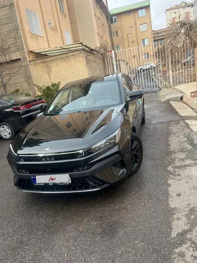 کی ام سی j7 ( kmc j7 ) صفر خشک مدل ۱۴۰۴|خودرو سواری و وانت|تبریز, |دیوار