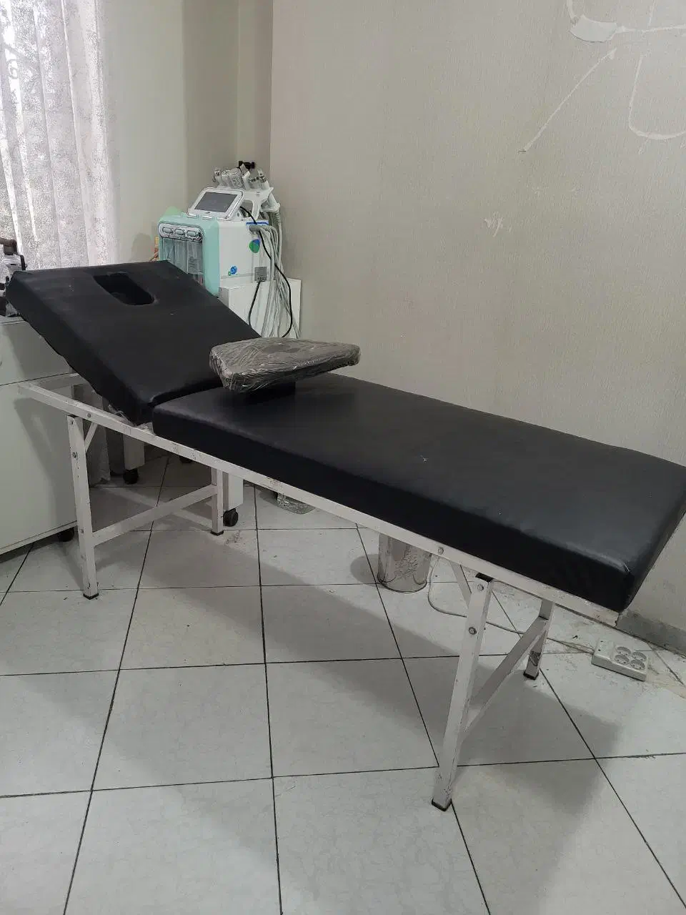 فروش تخت سالن زیبایی|آرایشگاه و سالن‌های زیبایی|تهران, جوانمردان (اندیشه)|دیوار