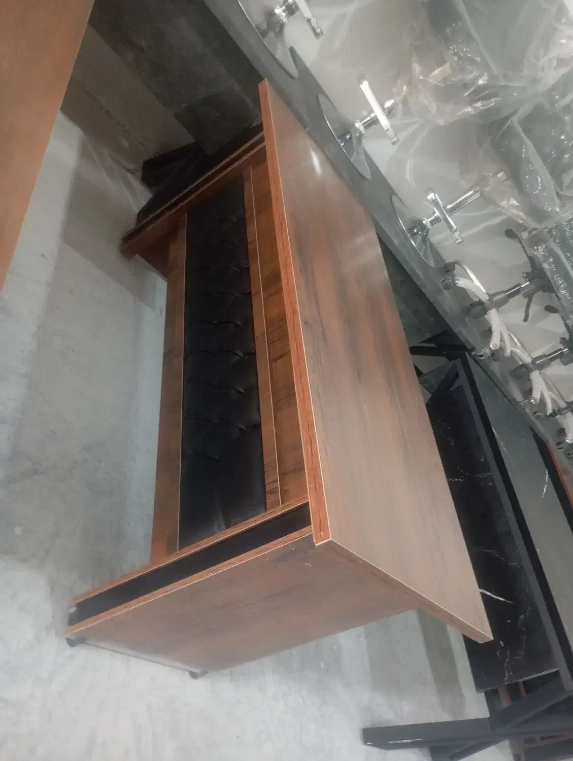 میز مدریت اقتصادی|دفتر کار|مشهد, بهمن|دیوار