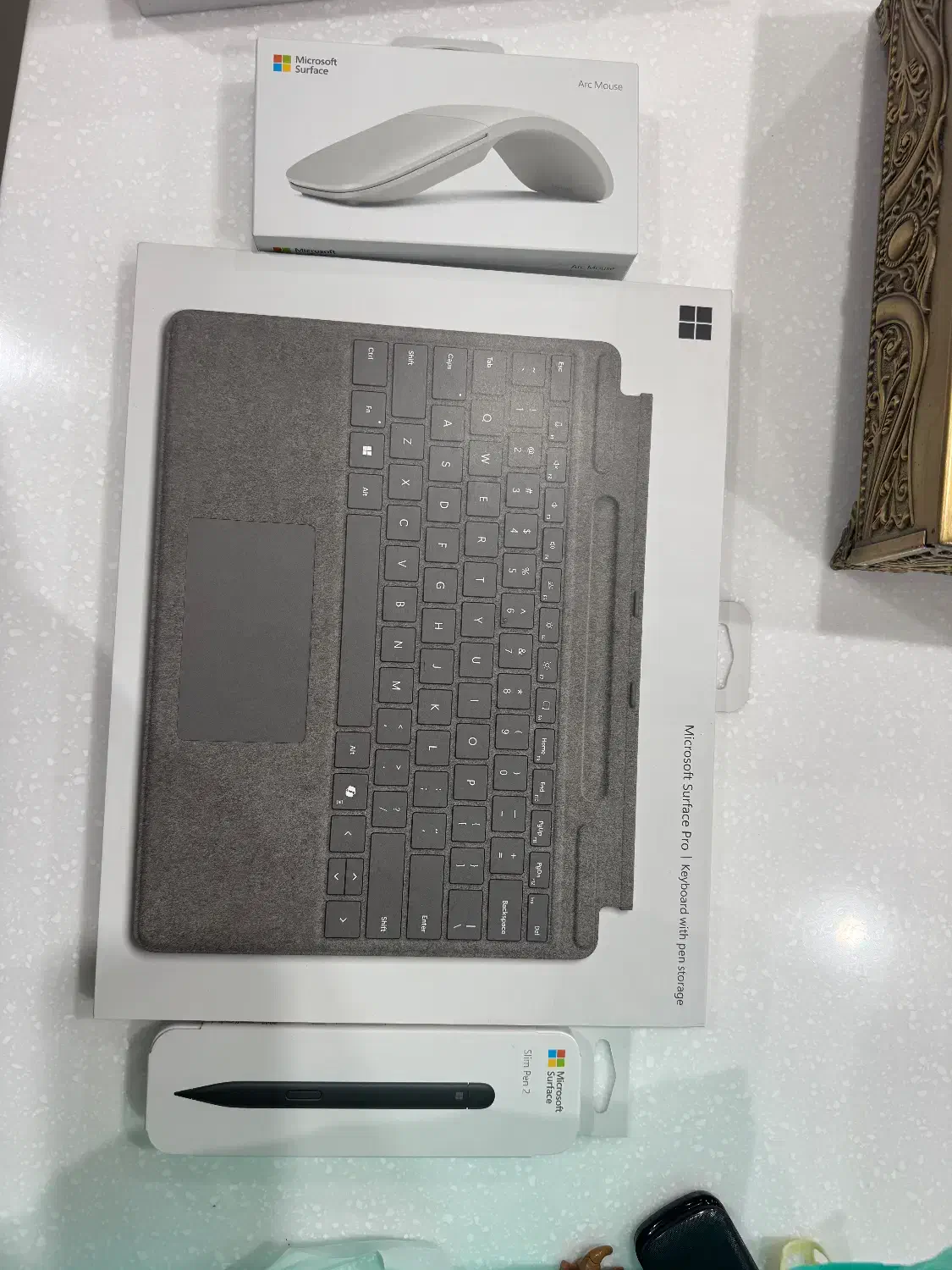 سرفیس ۱۱ پرو/Surface Pro با متعلقات|رایانه همراه|تهران, نازی‌آباد|دیوار