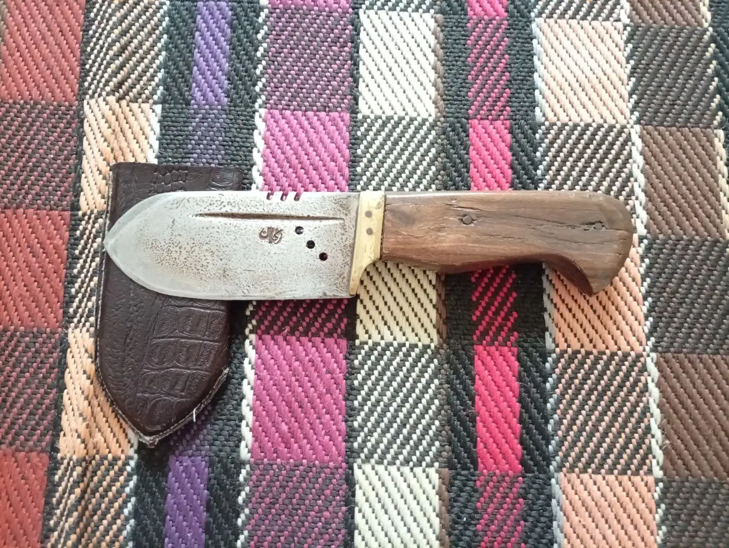 چاقو زنجان اصل|کوهنوردی و کمپینگ|اصفهان, آبشار|دیوار