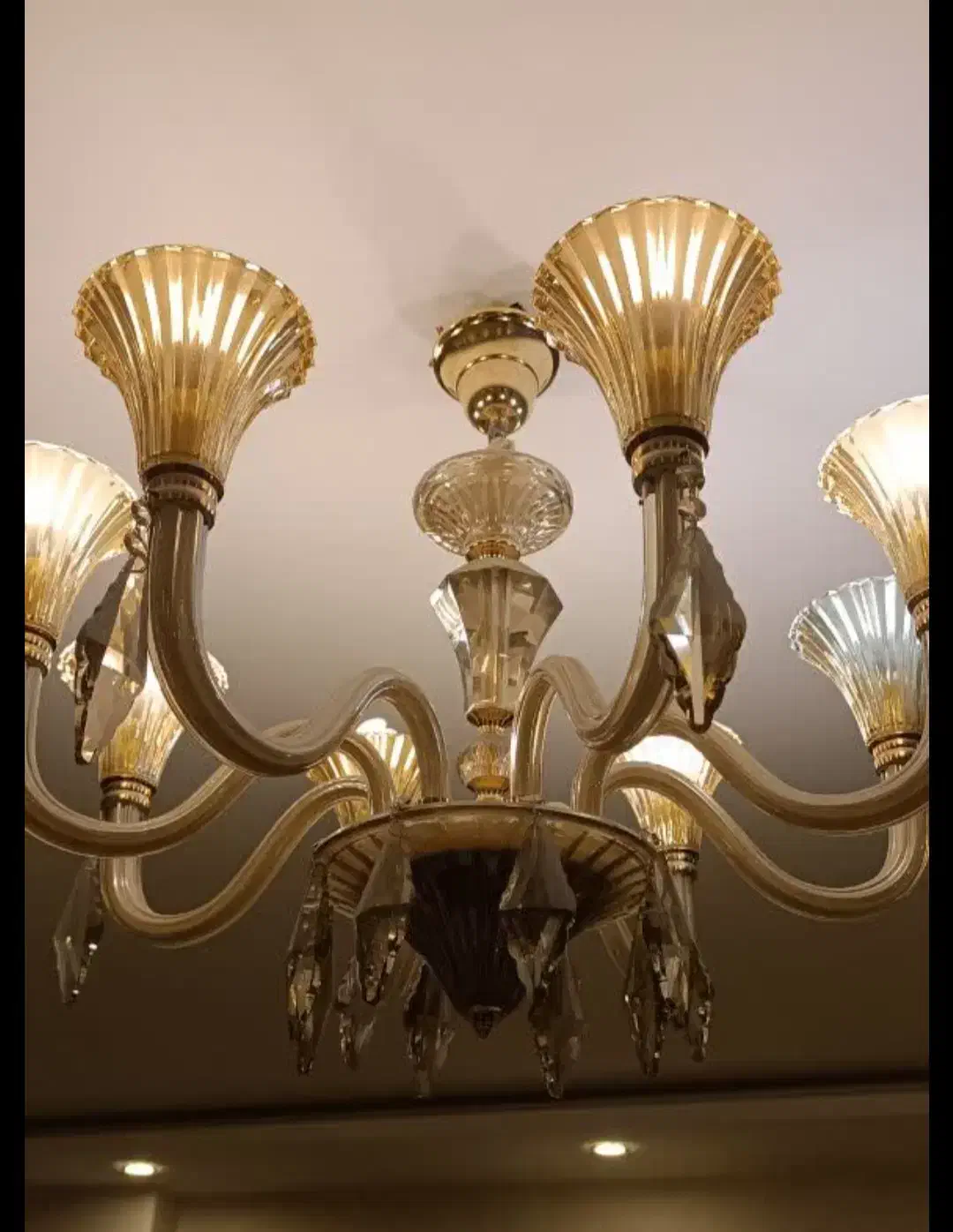 لوستر|لوستر و چراغ آویز|اصفهان, پروین|دیوار