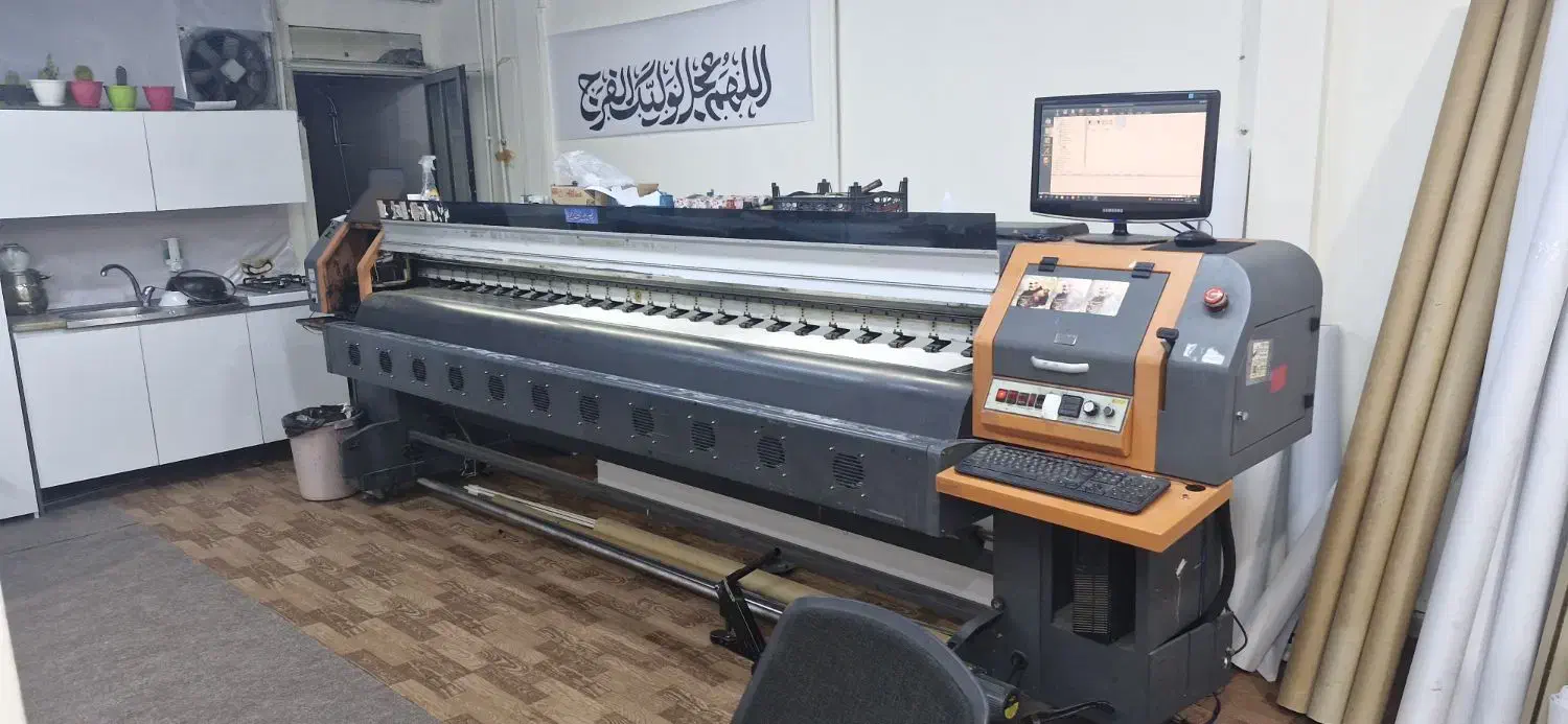 دستگاه بنرکونیکا ۵۱۲ آی واگذاری کل دفتر یا شراکت|ماشین‌آلات صنعتی|تهران, افسریه شمالی|دیوار