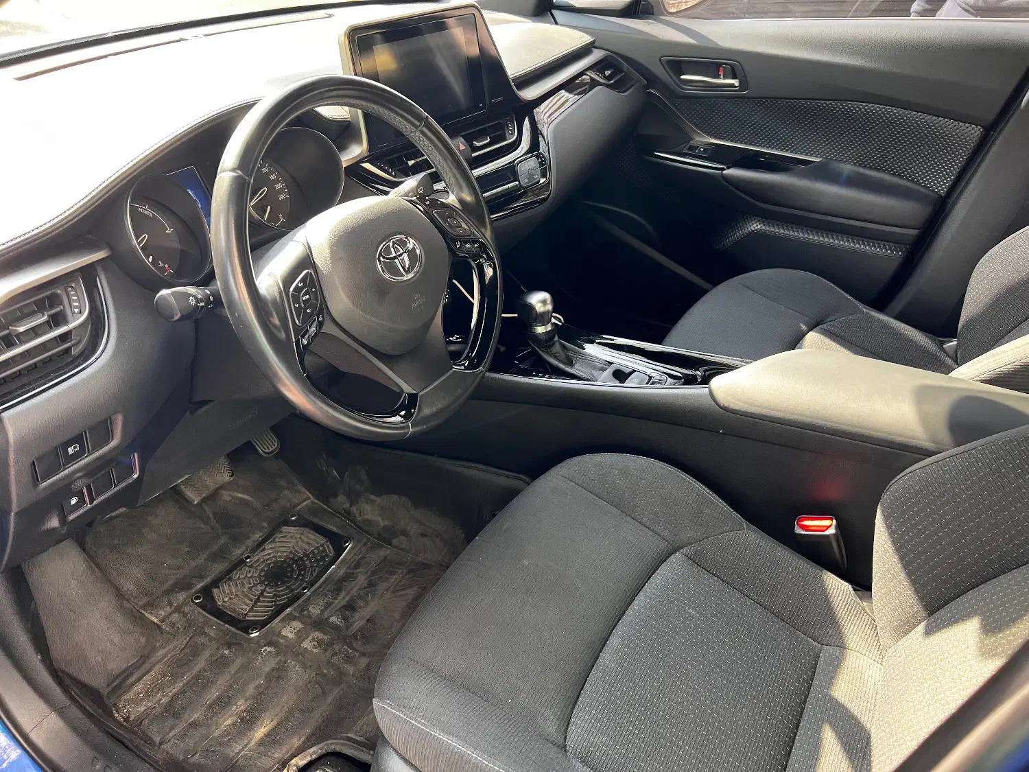 تویوتا chr|خودرو سواری و وانت|تهران, درختی|دیوار