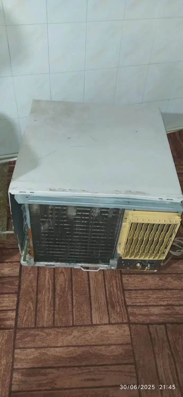 فروش کولر گازی پنجره ای 18 هزار|کولر گازی و فن‌کوئل|جم, |دیوار