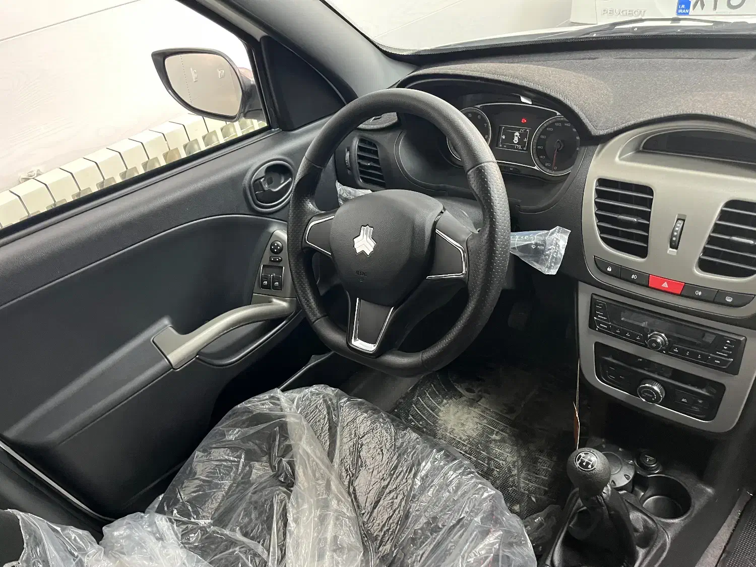 کوییکR خشک ۱۴۰۴|خودرو سواری و وانت|سنندج, |دیوار