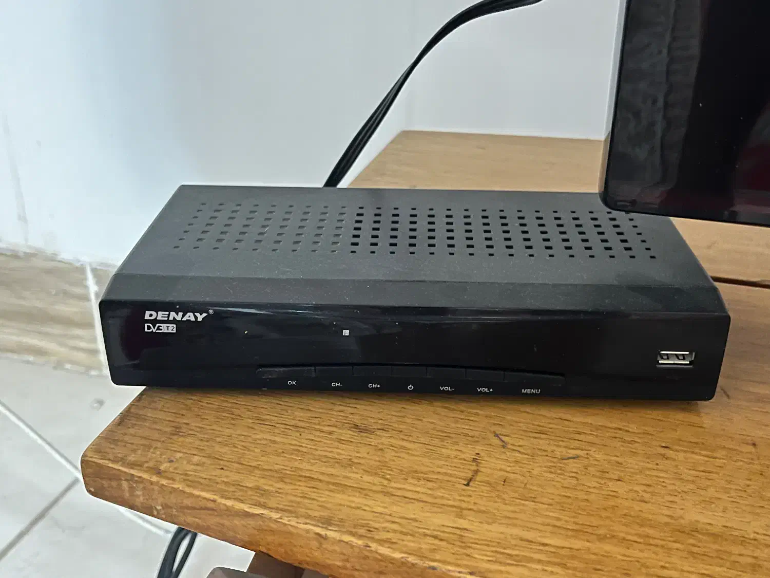 تلویزیون ال سی دی سامسونگ ۴۲ اینچ|تلویزیون و پروژکتور|شیراز, شهرک والفجر|دیوار