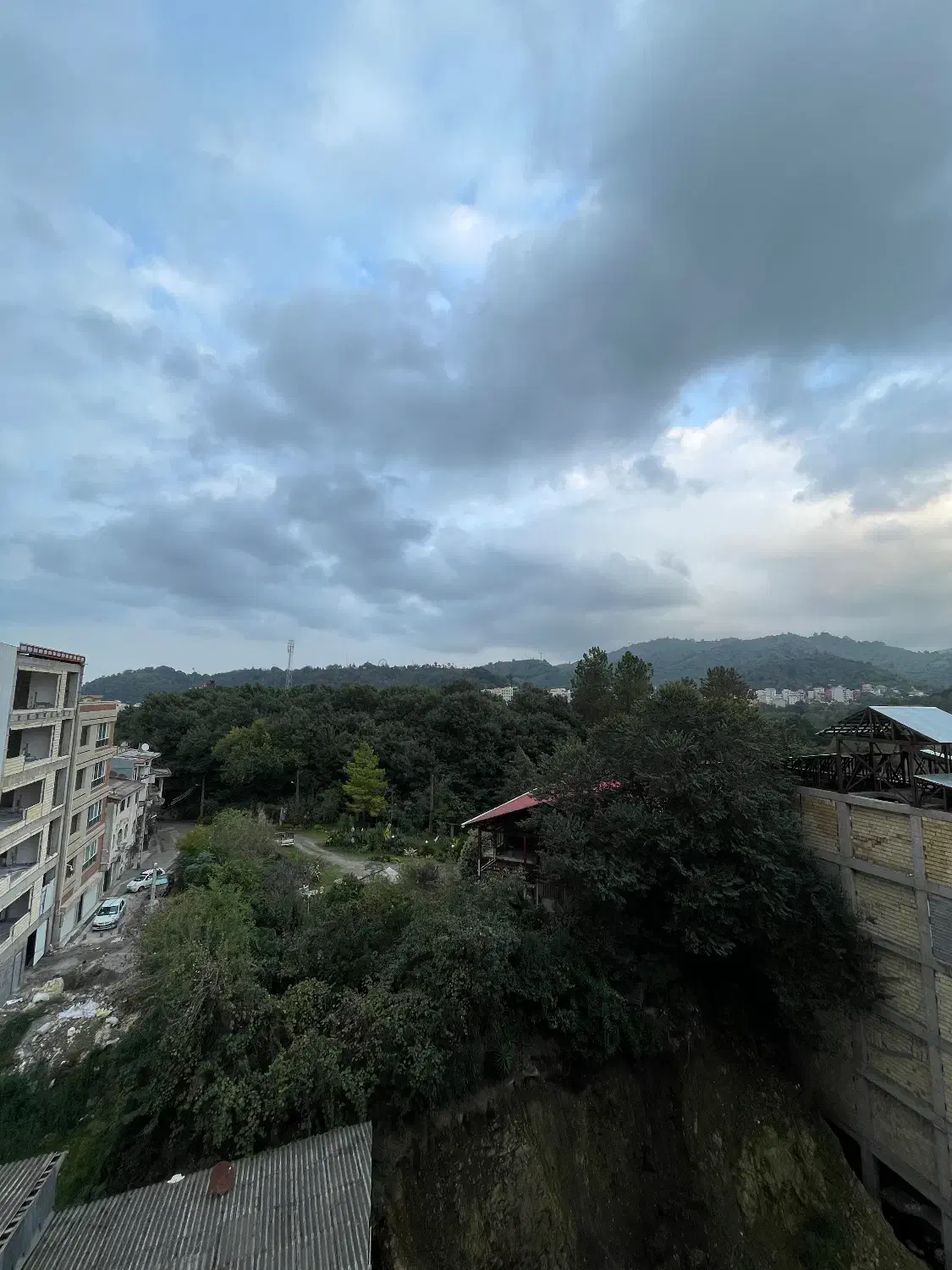 واحد با ویوی ابدی کلید نخورده در لاهیجان|فروش آپارتمان|لاهیجان, حزین|دیوار