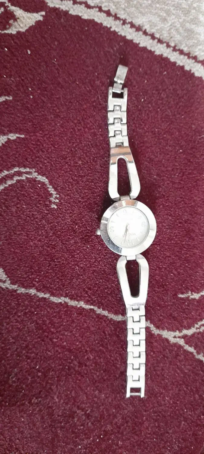 ساعت مچی زنانه|ساعت|خمینی‌شهر, |دیوار