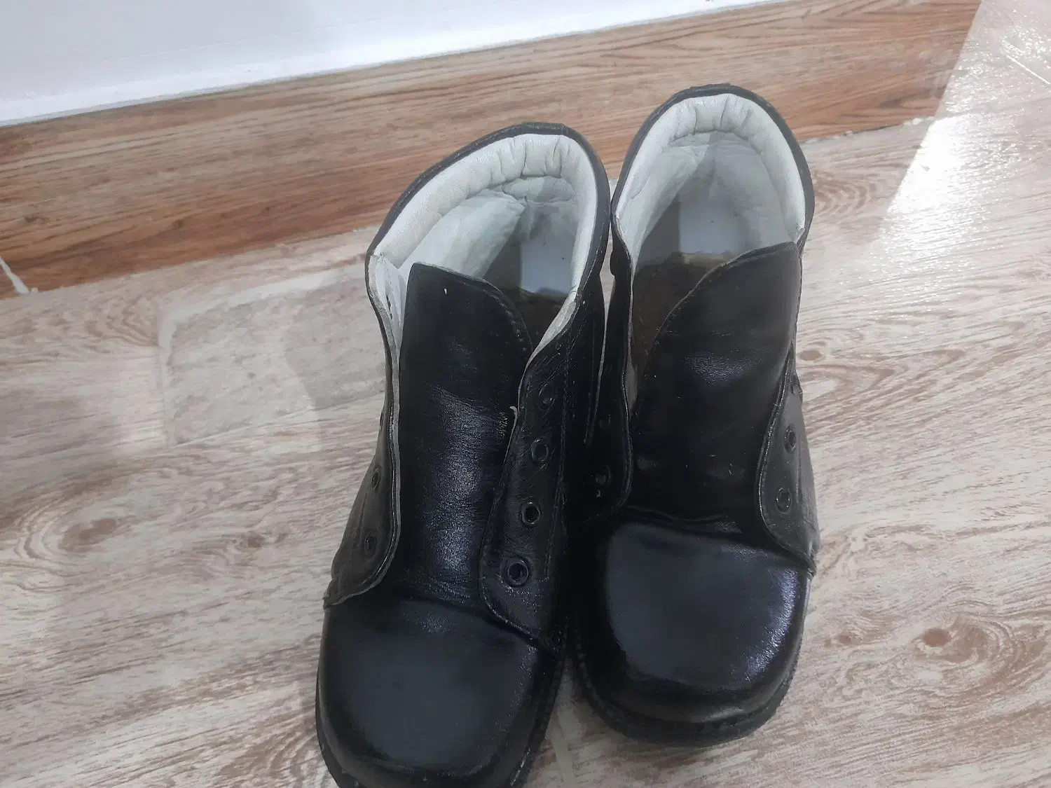 نیم بوت چرم خالص سایز ۳۶|کیف، کفش، کمربند|بهار, |دیوار