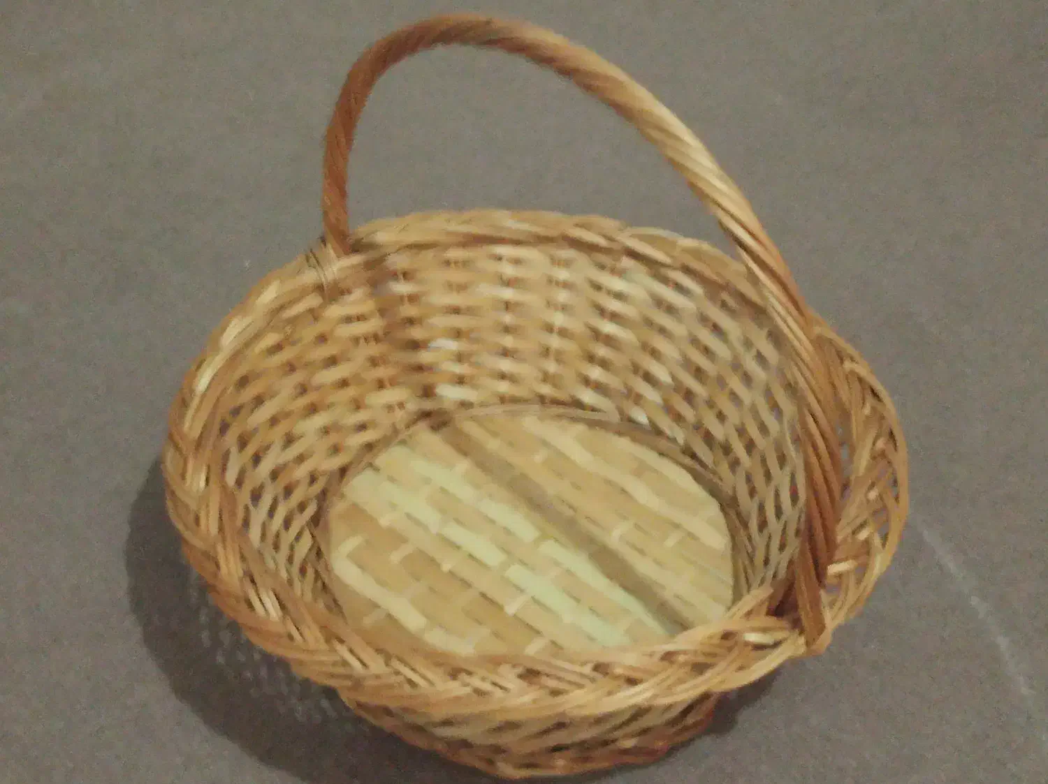 سبد های حصیری برای میوه و گل|صنایع دستی و سایر لوازم تزئینی|رشت, استقامت ۱|دیوار