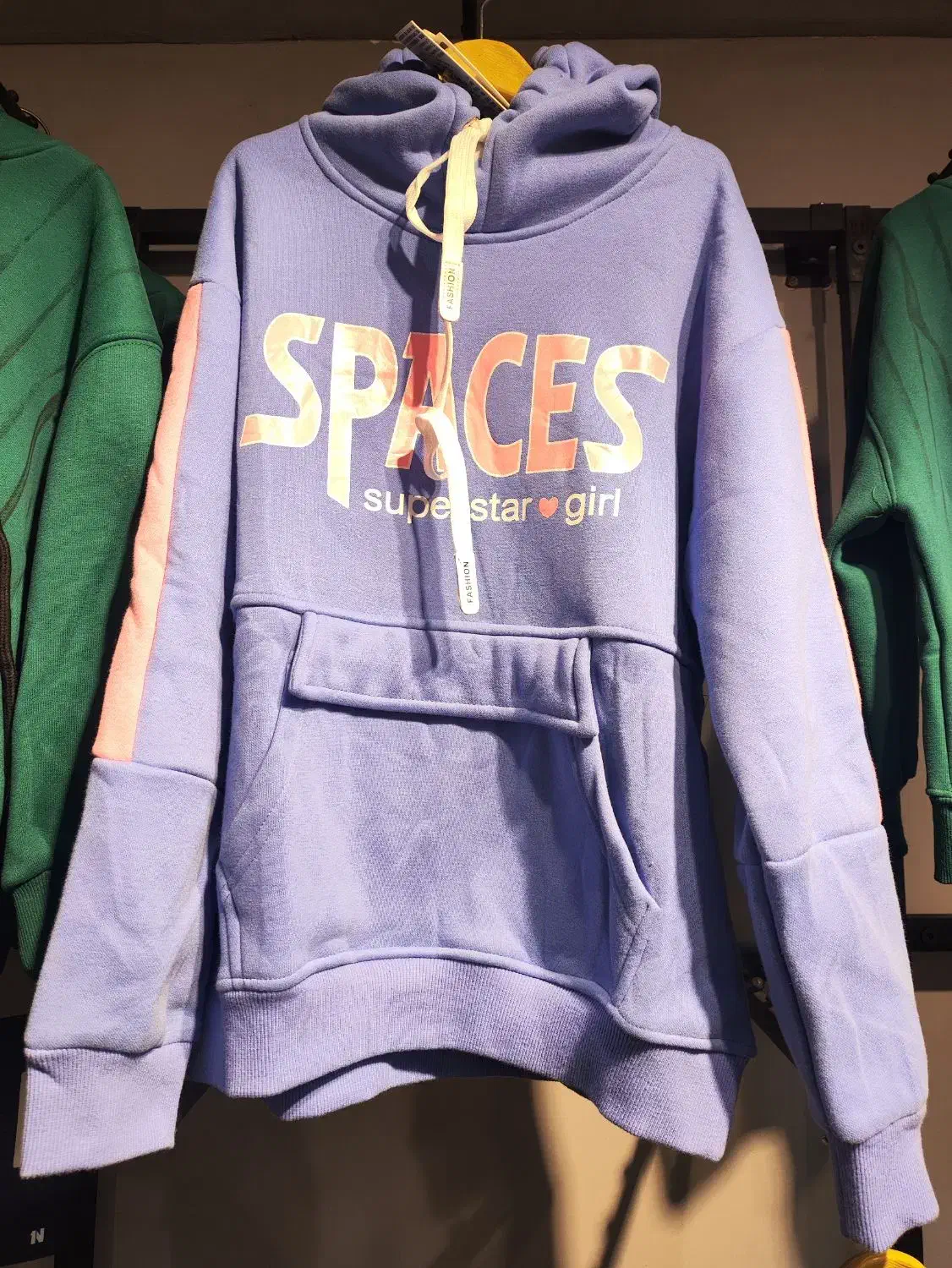 فروش عمده پوشاک زیر قیمت بازار|کفش و لباس بچه|یاسوج, |دیوار