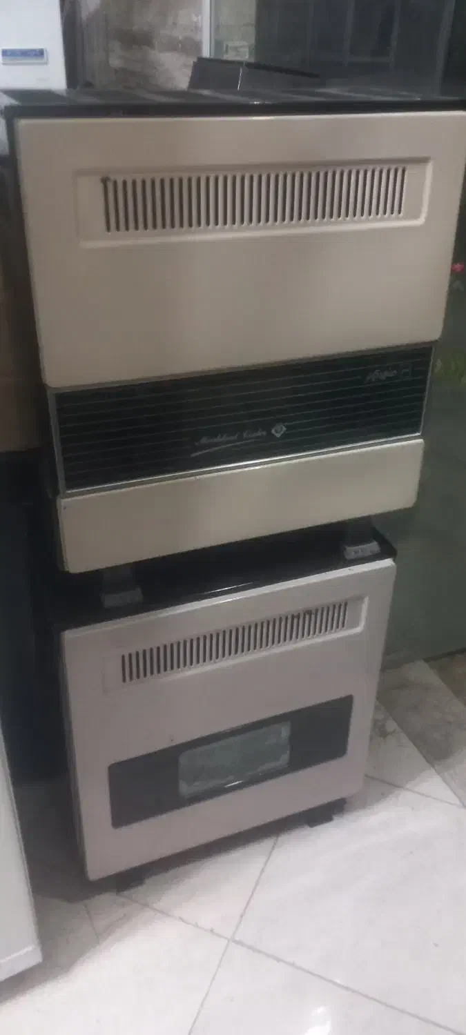 چند عدد بخاری|بخاری، هیتر، شومینه|صدرا-فارس, فاز ۱|دیوار