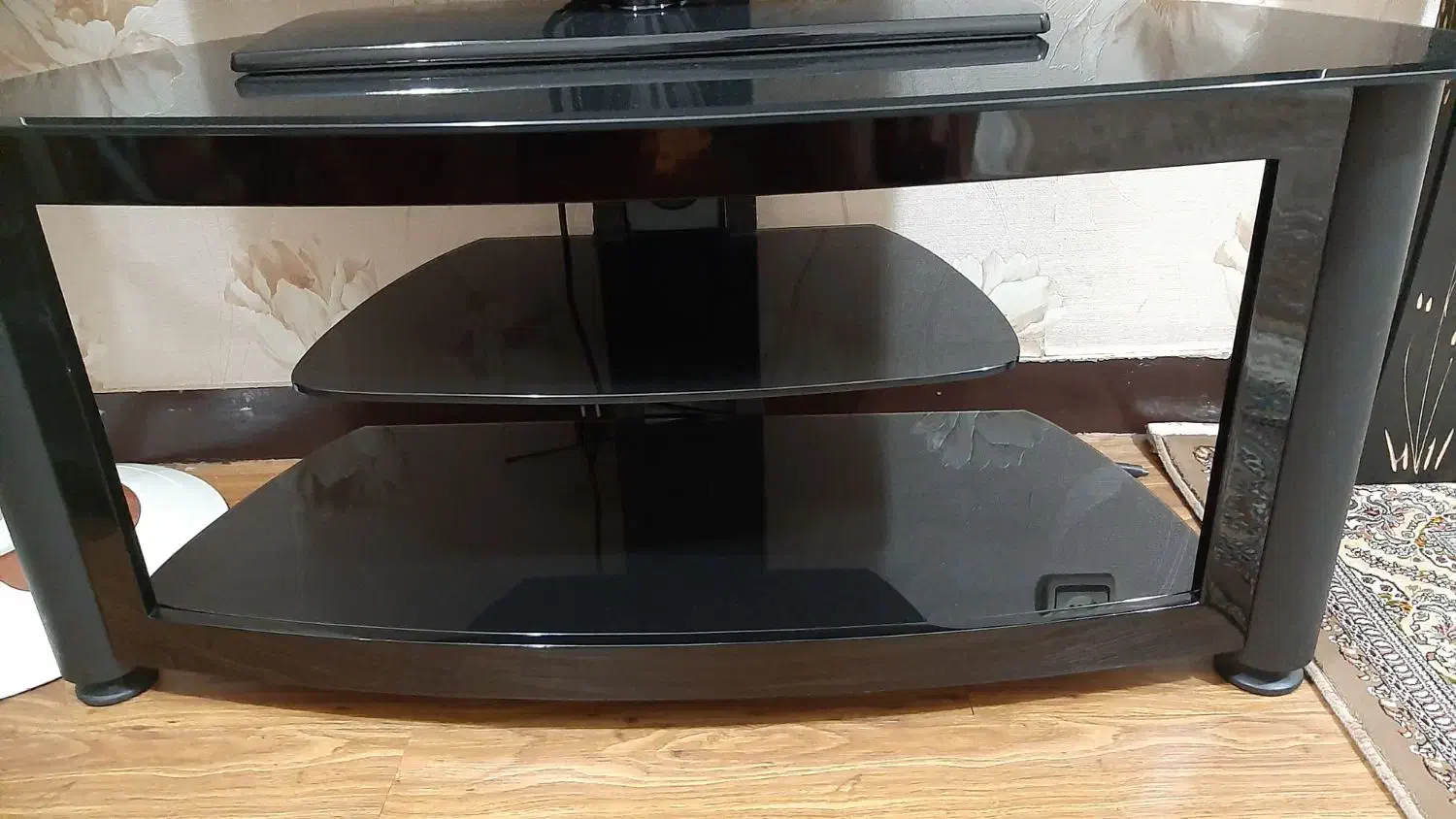 پلاز موکت . دکور بوفه|موکت|اهواز, کوی باهنر|دیوار