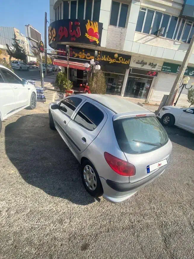 ۲۰۶ موتور فرانسه فابریک|خودرو سواری و وانت|شیراز, ستارخان|دیوار