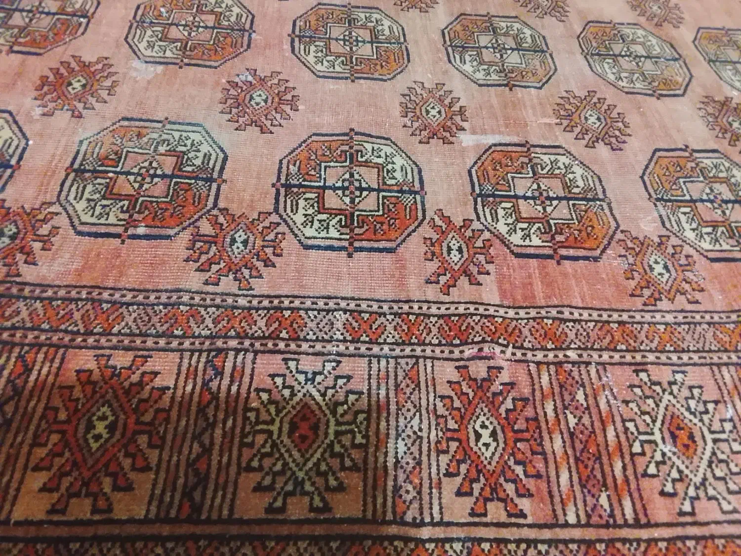 فرش دستبافت|فرش|زاهدان, |دیوار