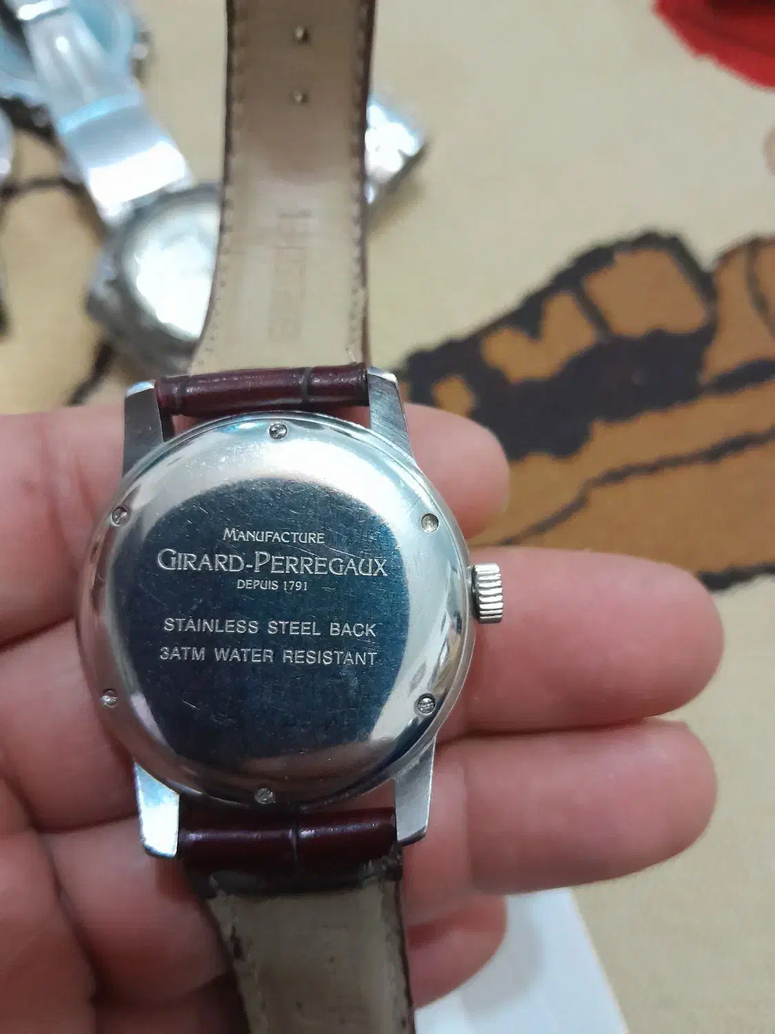 ساعت مچی|ساعت|شیراز, نصر|دیوار