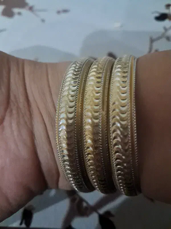 طلا|جواهرات|شیروان (خراسان), |دیوار