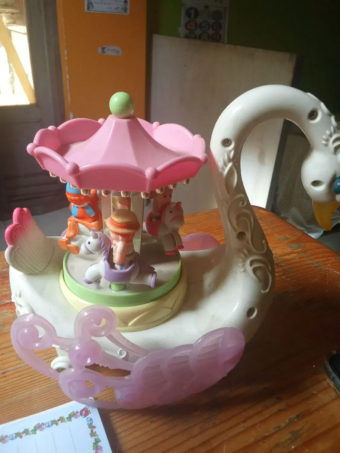 قوی چراغ خوابی موزیکال|اسباب و اثاث بچه|مشهد, سجاد شهر|دیوار