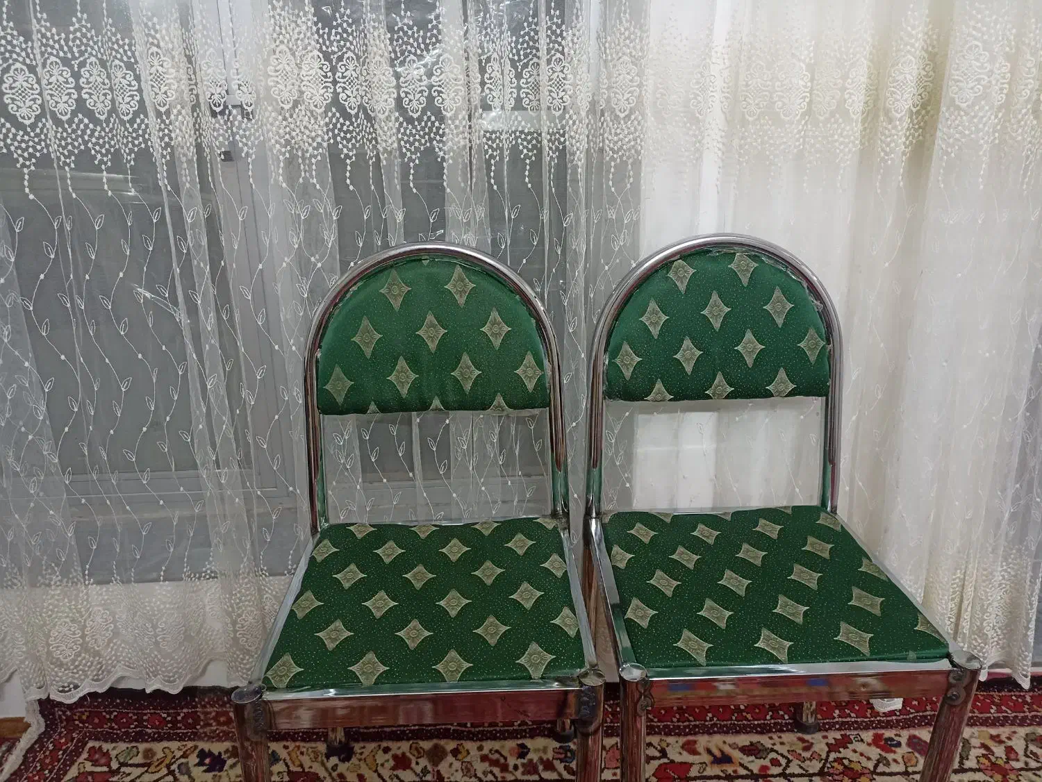 صندلی فلزی|صندلی و نیمکت|اهر, |دیوار