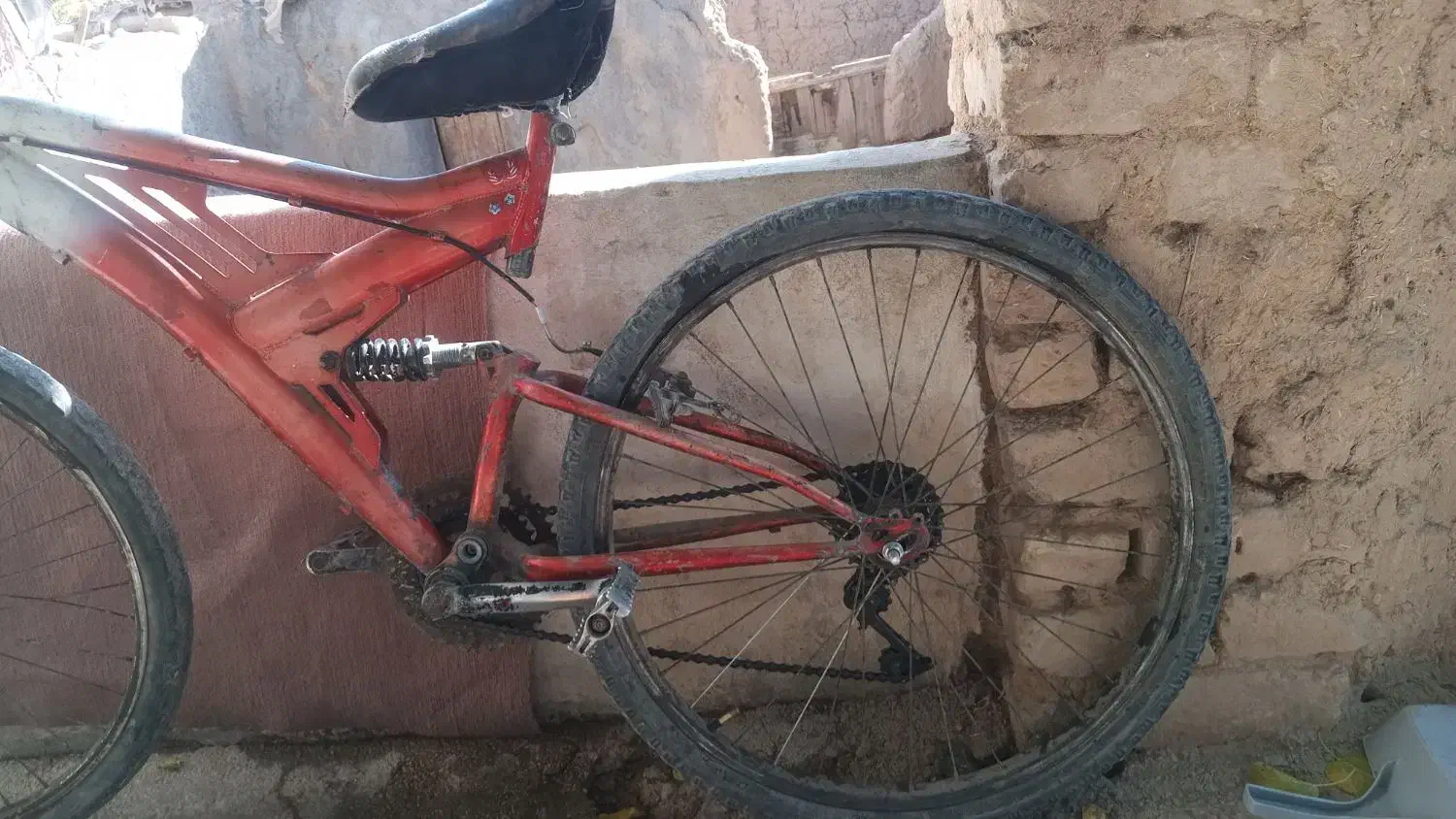 دوچرخه ۲۶ کمک فنر دار|دوچرخه، اسکیت، اسکوتر|آشخانه, |دیوار