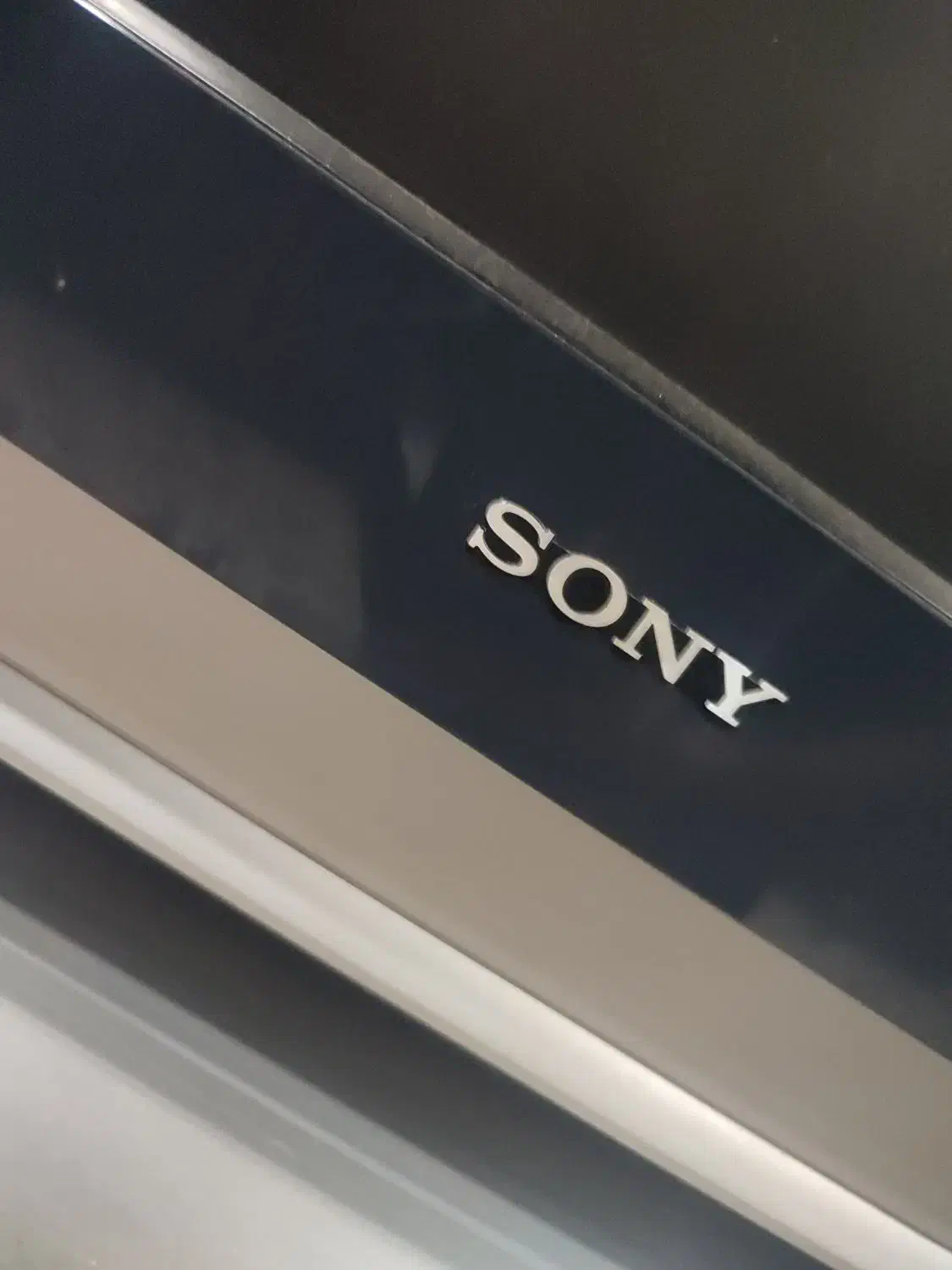 تلوزیون سونی  و زیر تلویزیونی|تلویزیون و پروژکتور|چالوس, |دیوار