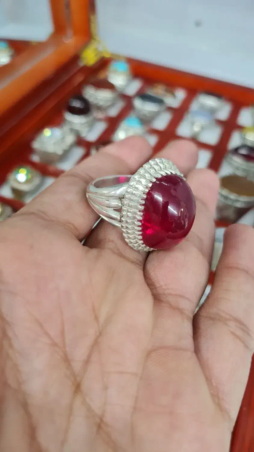 انگشتر یاقوت گرمی ۱۵۰هزار|جواهرات|یزد, |دیوار