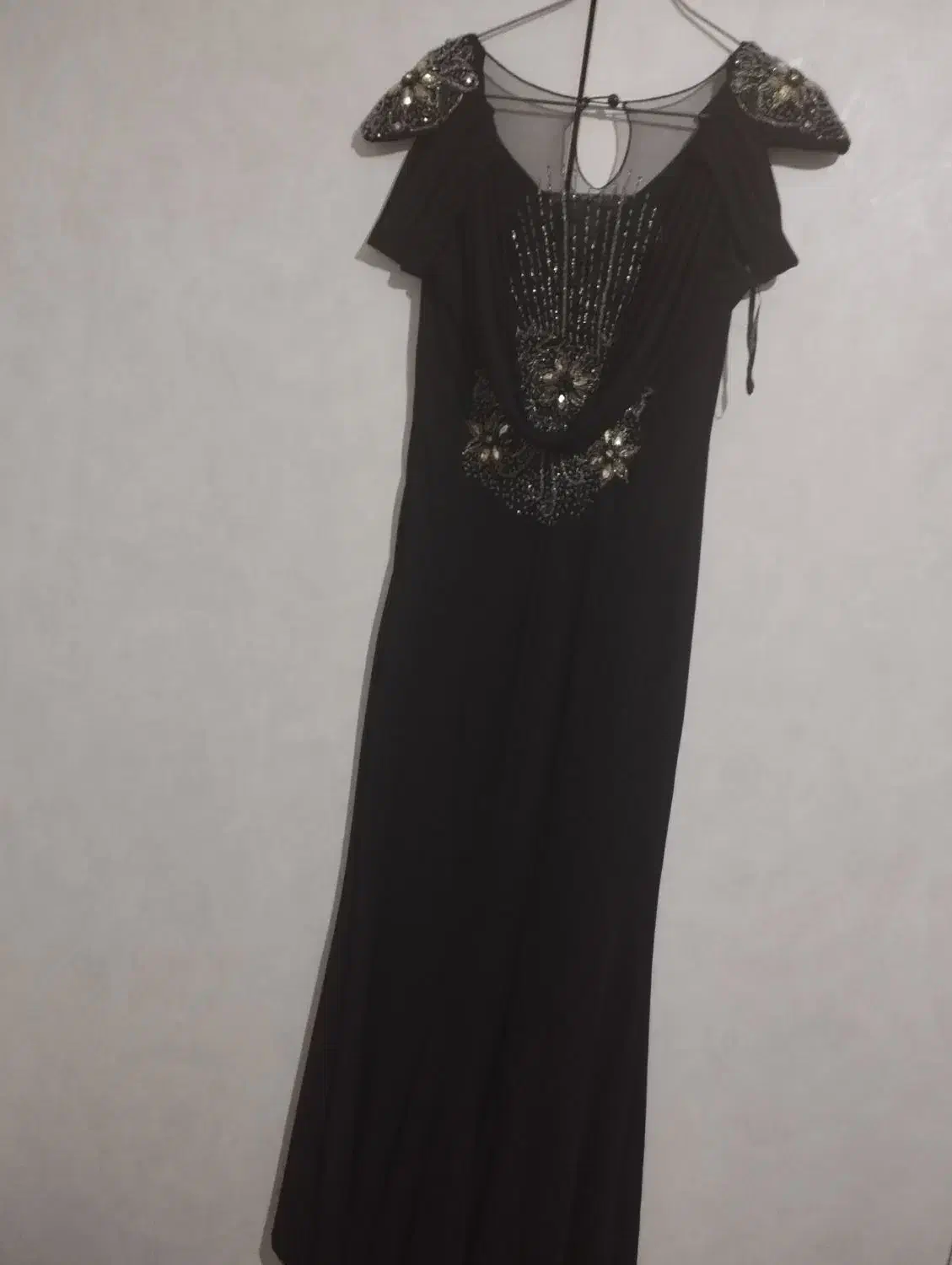 پیراهن مجلسی|لباس|همدان, |دیوار