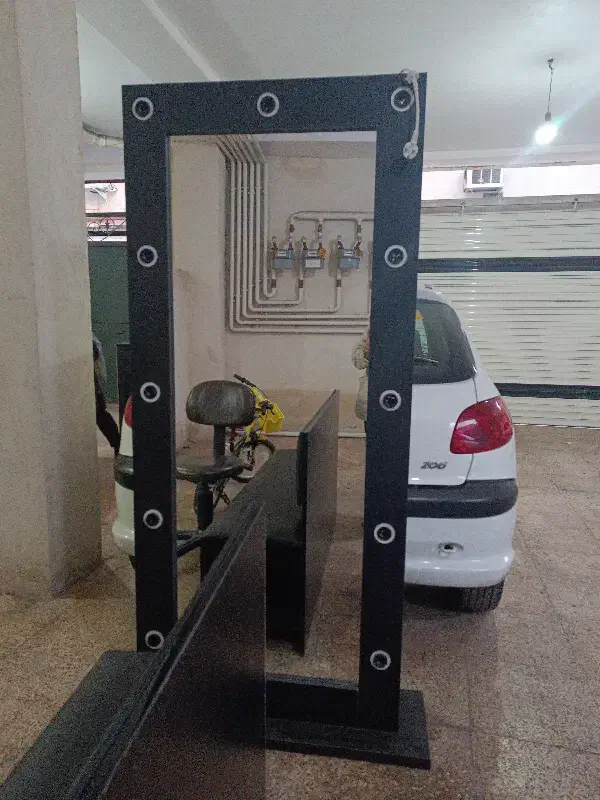 ایینه قدی لامپ دار|آینه|رشت, حمیدیان|دیوار