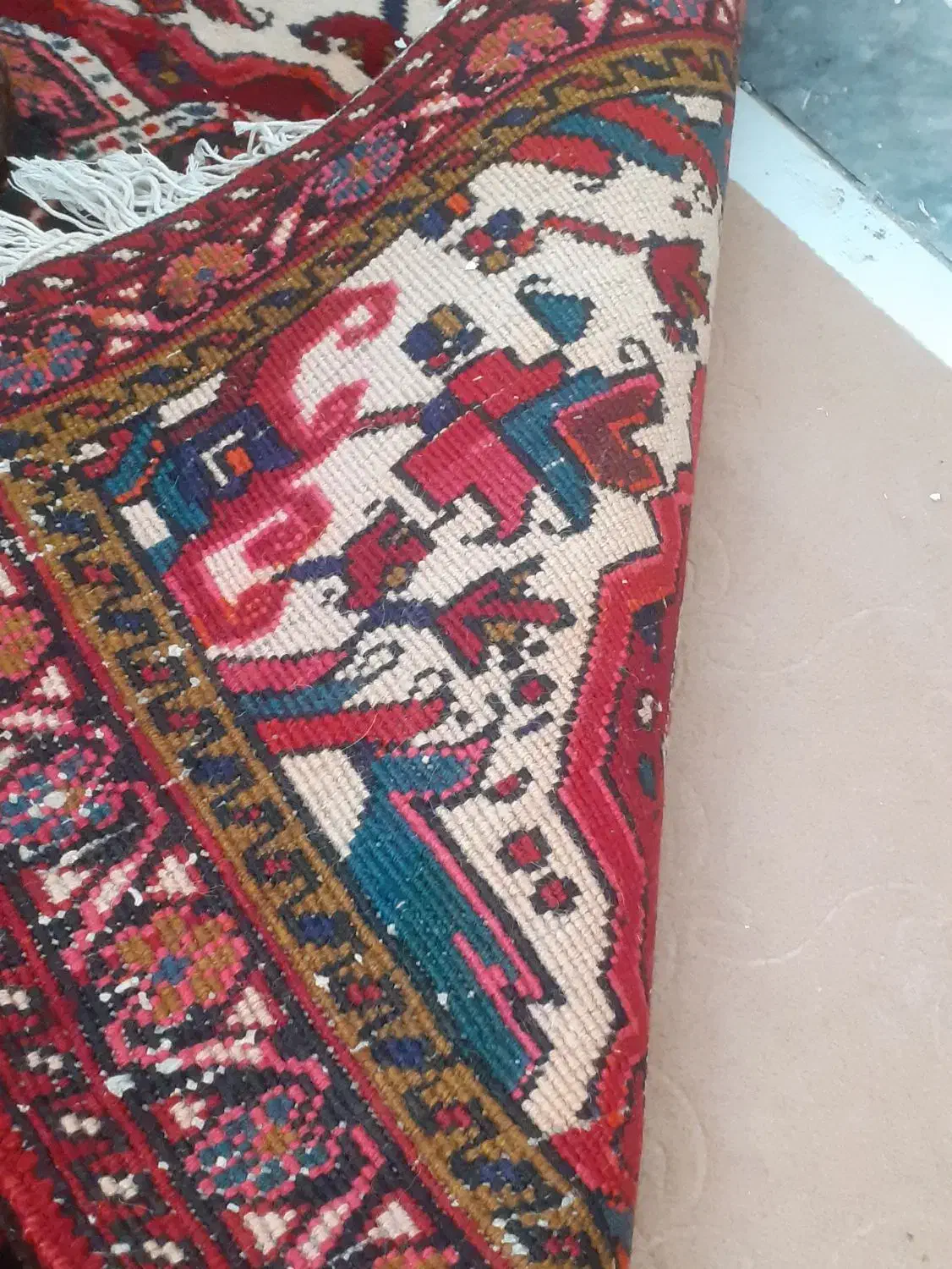 فرش‌دست‌باف.|فرش|تبریز, |دیوار