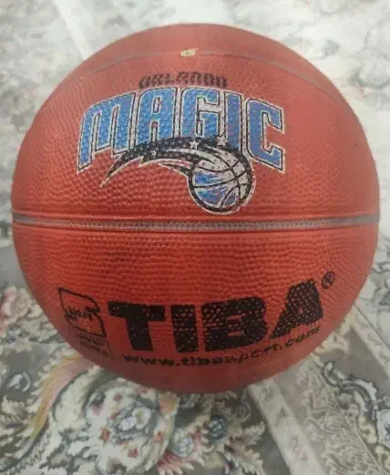 یک عدد توپ بسکتبال سایز ۶ بی مشکل|ورزش‌های توپی|ایلام, |دیوار