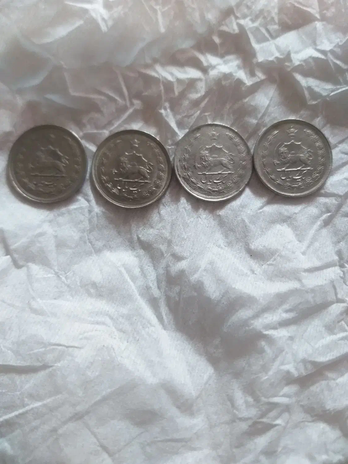 تعدادی سکه ۵۱عدد|کلکسیون سکه، تمبر، اسکناس|مشهد, کوه سنگی|دیوار