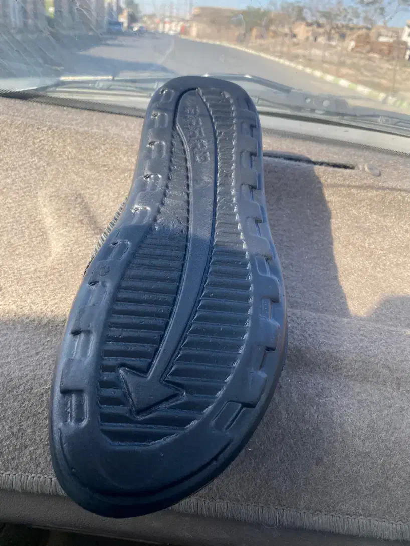 فروش عمده دمپایی مردانه کیفیت عالی و قیمت ویژه|کیف، کفش، کمربند|شیراز, حجت آباد|دیوار