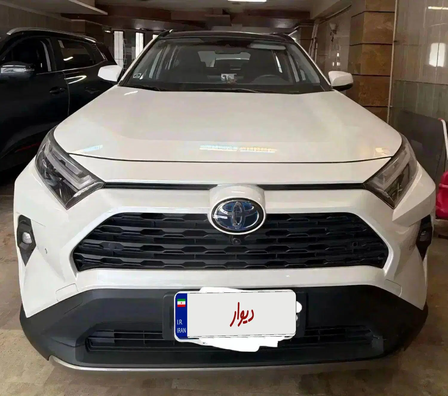 تویوتا rav4 هیبرید فول ۲۰۲۴|خودرو سواری و وانت|تبریز, |دیوار