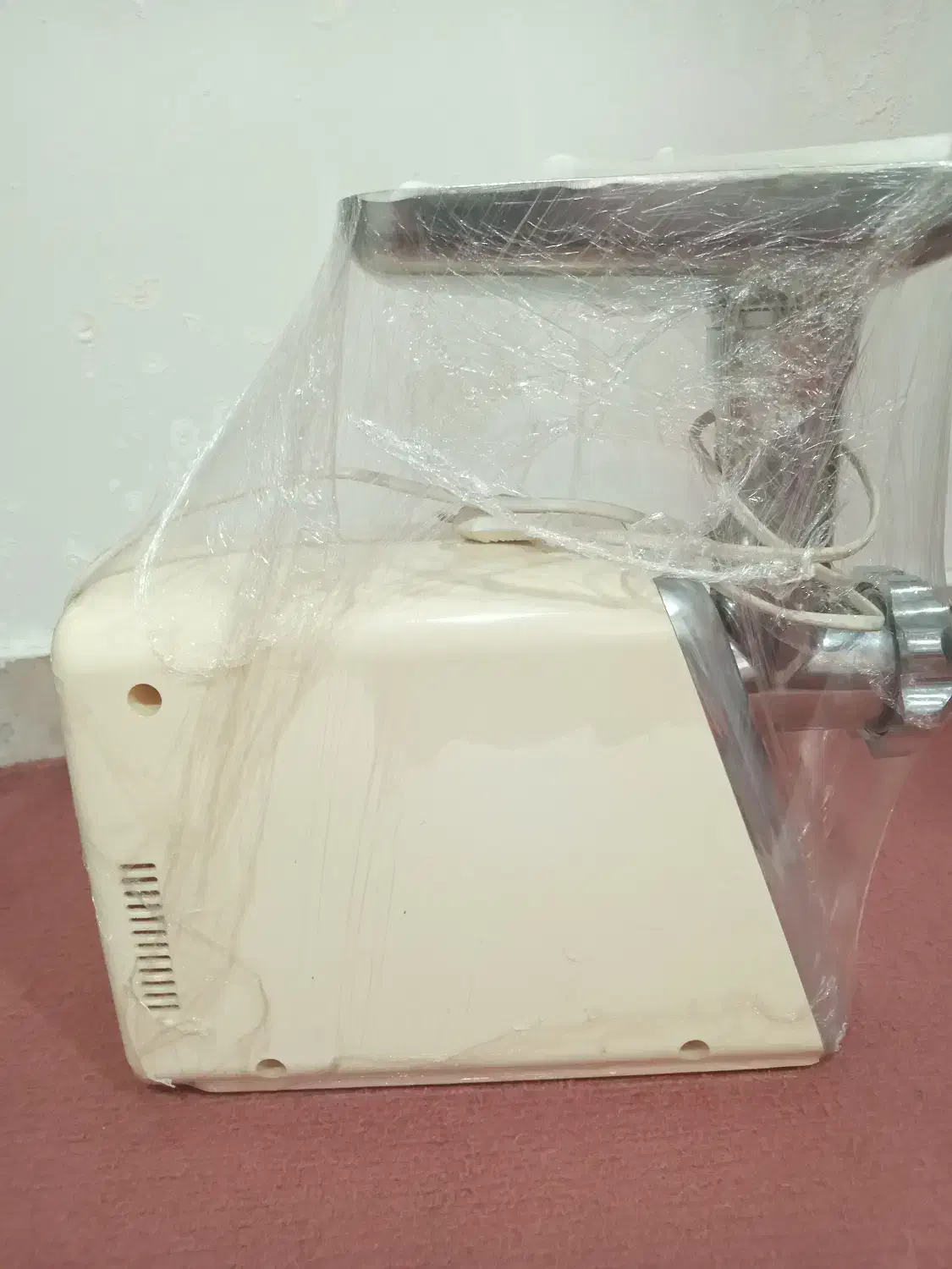 چرخ گوشت|خردکن، آسیاب، غذاساز|بهارستان, |دیوار