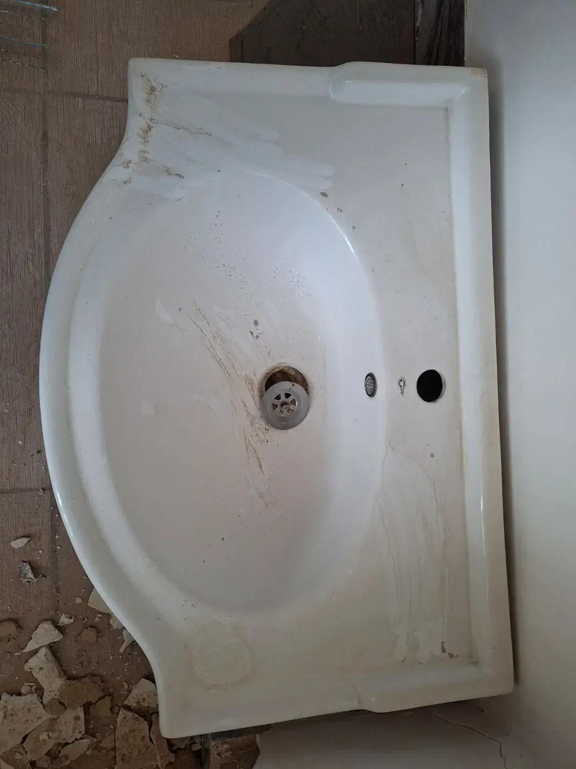 روشویی همراه  کابینت  تمیز و سالم|لوازم سرویس بهداشتی|سرپل ذهاب, |دیوار