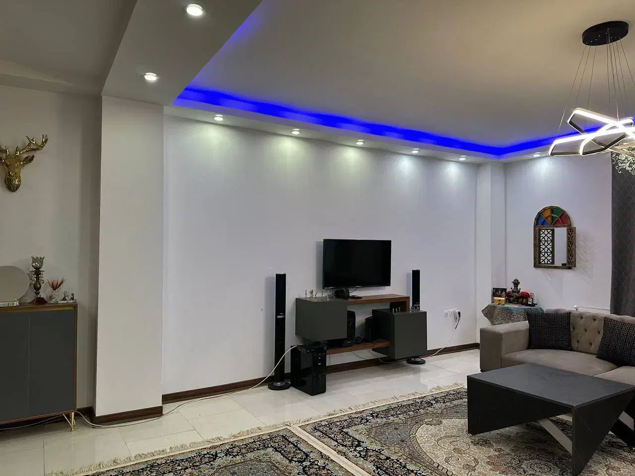 فروشنده ۹۸متر فول لاکچری فاز ۸هستم|فروش آپارتمان|پردیس, فاز ۸|دیوار