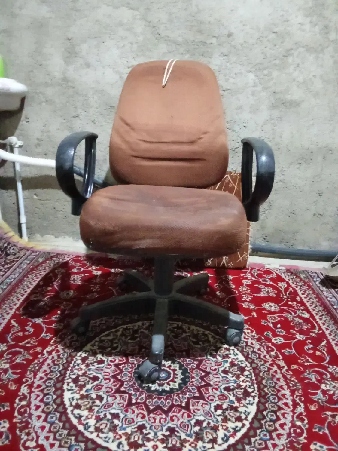 صندلی چرخ دار|صندلی و نیمکت|خرمدره, |دیوار