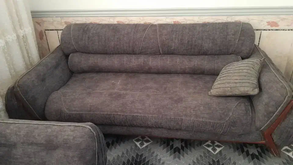 ۱دست مبل ۸نفر|مبلمان خانگی و میز عسلی|زابل, |دیوار