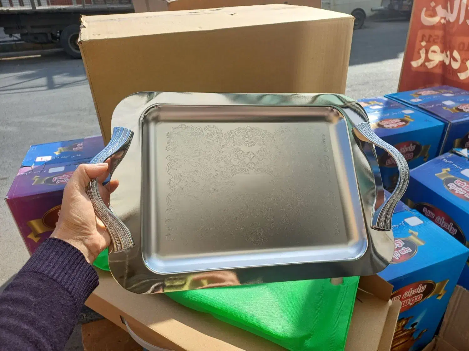 پخش سینی استیل اصل کارتون دار کادویی روز مادر،زن|عمده‌فروشی|رباط‌کریم, شترخوار|دیوار